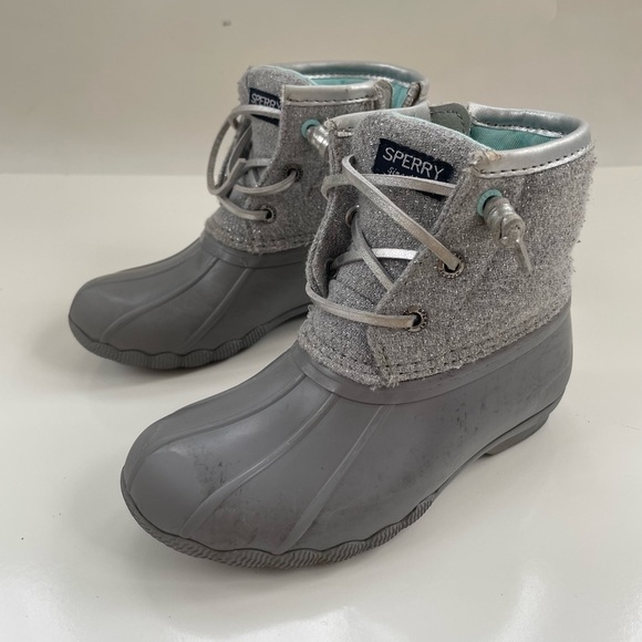 Sperry Top-Sider Kids Glitter Grey Gray Silver Saltwater Duck Boots Size 10 - Picture 1 of 8